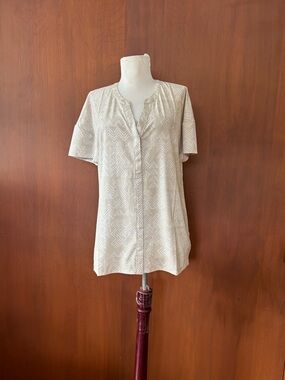 NWT Royal Robbins Women's Short Sleeve Top